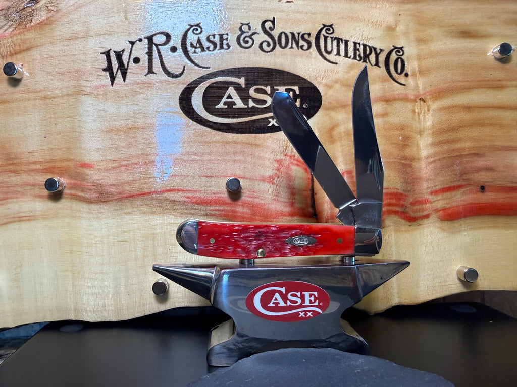 Dark Red Bone Peach Seed jig mini trapper